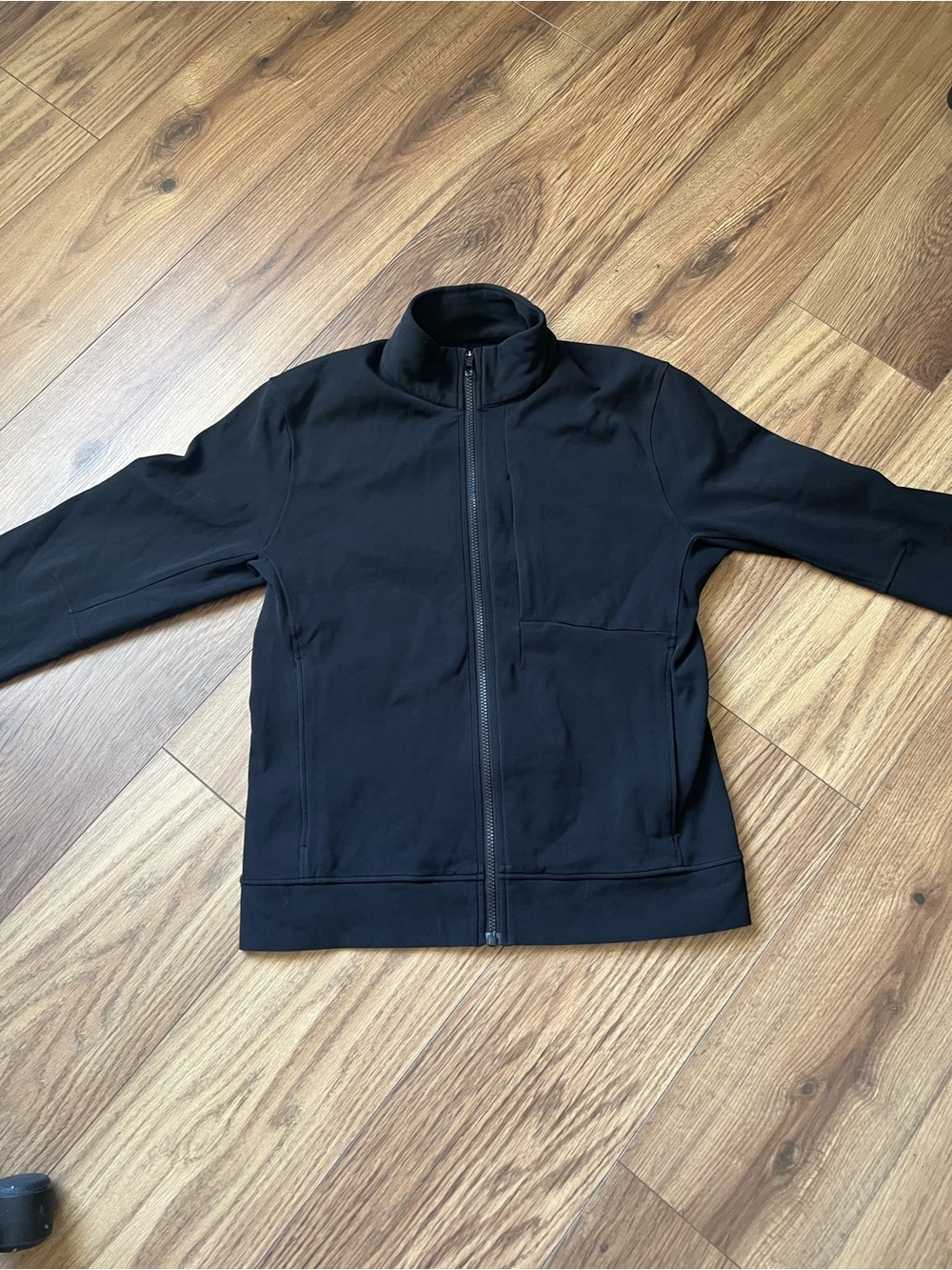 Lululemon Men’s Sojourn Black Zip Up Athletic Jacket